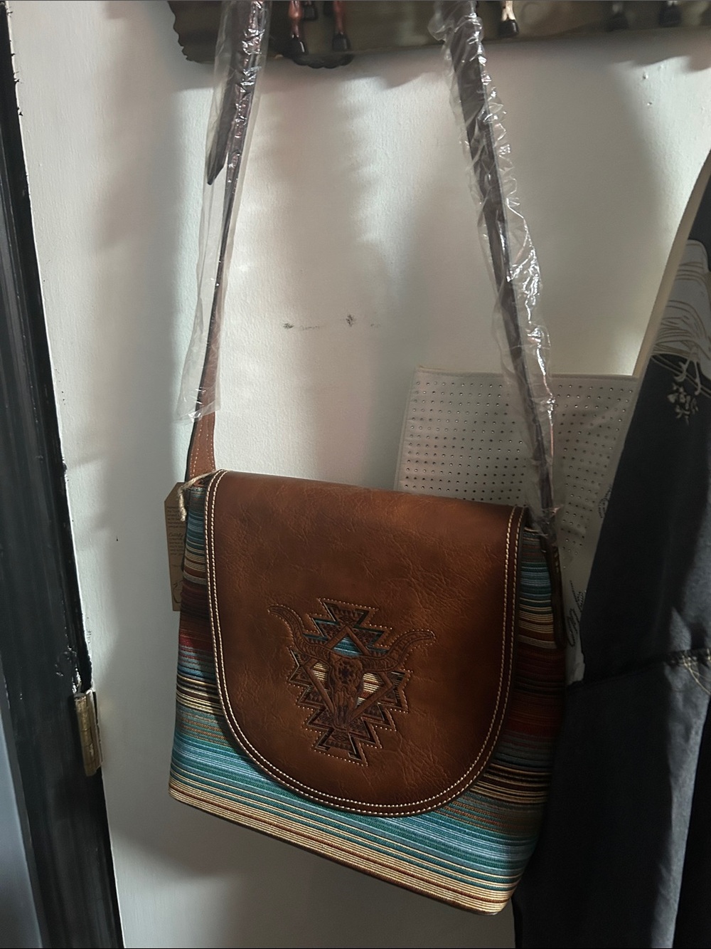 Women’s Brown Leather-Accent Aztec Crossbody Bag